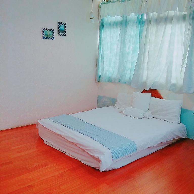 Pu Shi Homestay Yuli Extérieur photo